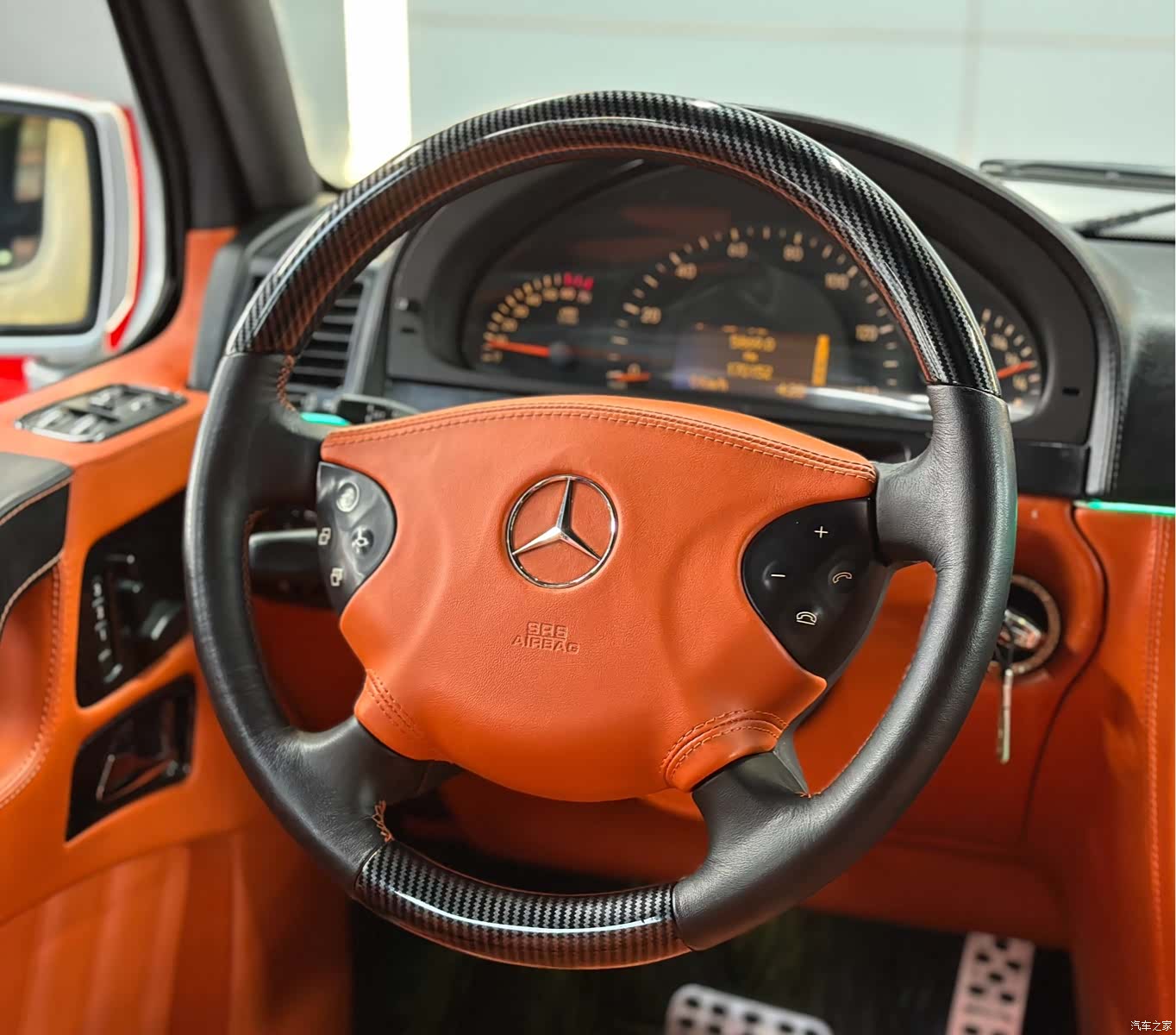 Mercedes-Benz G-Class, 2004 13