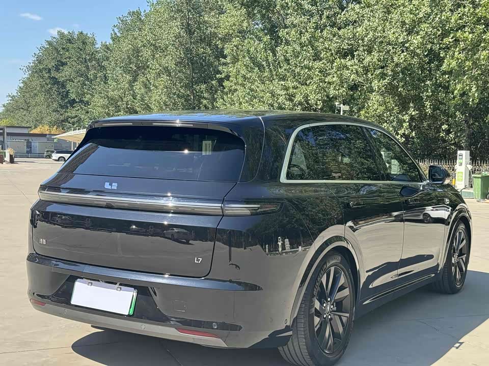 Li Auto Ideal L7
