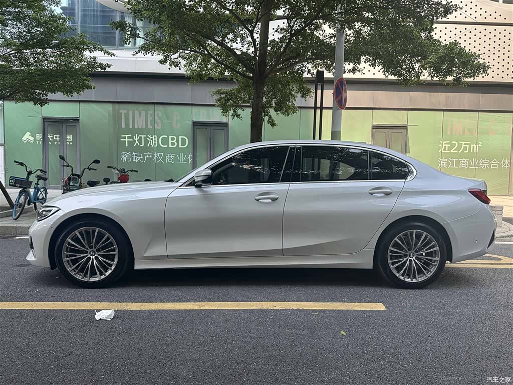 BMW 3 Series, 2019 10