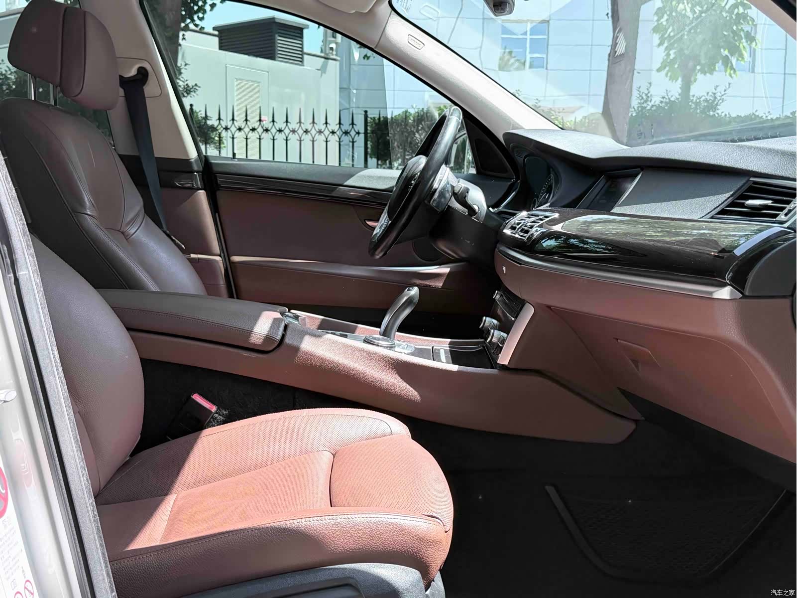 BMW 5 Series, 2014 10