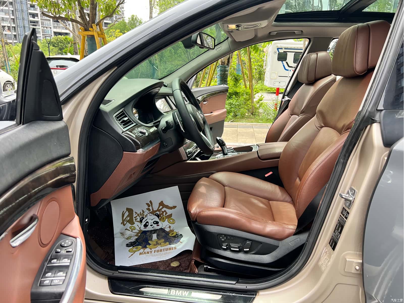 BMW 5 Series, 2010 22