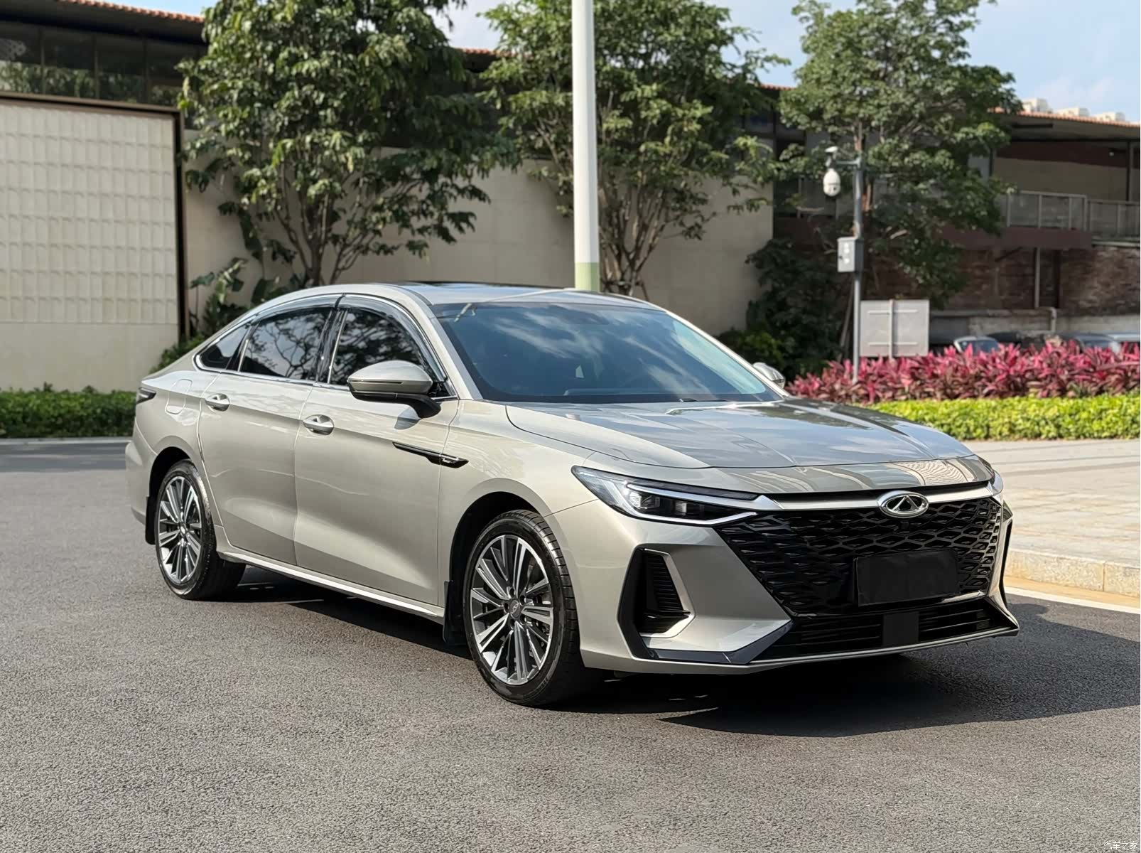 Chery Arrizo 8, 2024 3