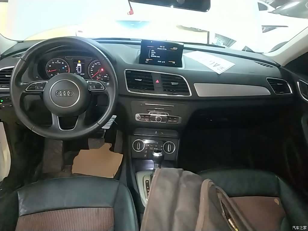 Audi Q3, 2018 10