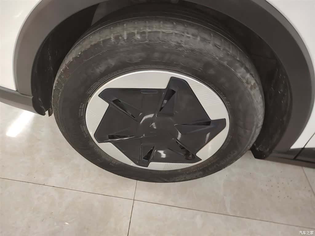 Geely E, 2023 23