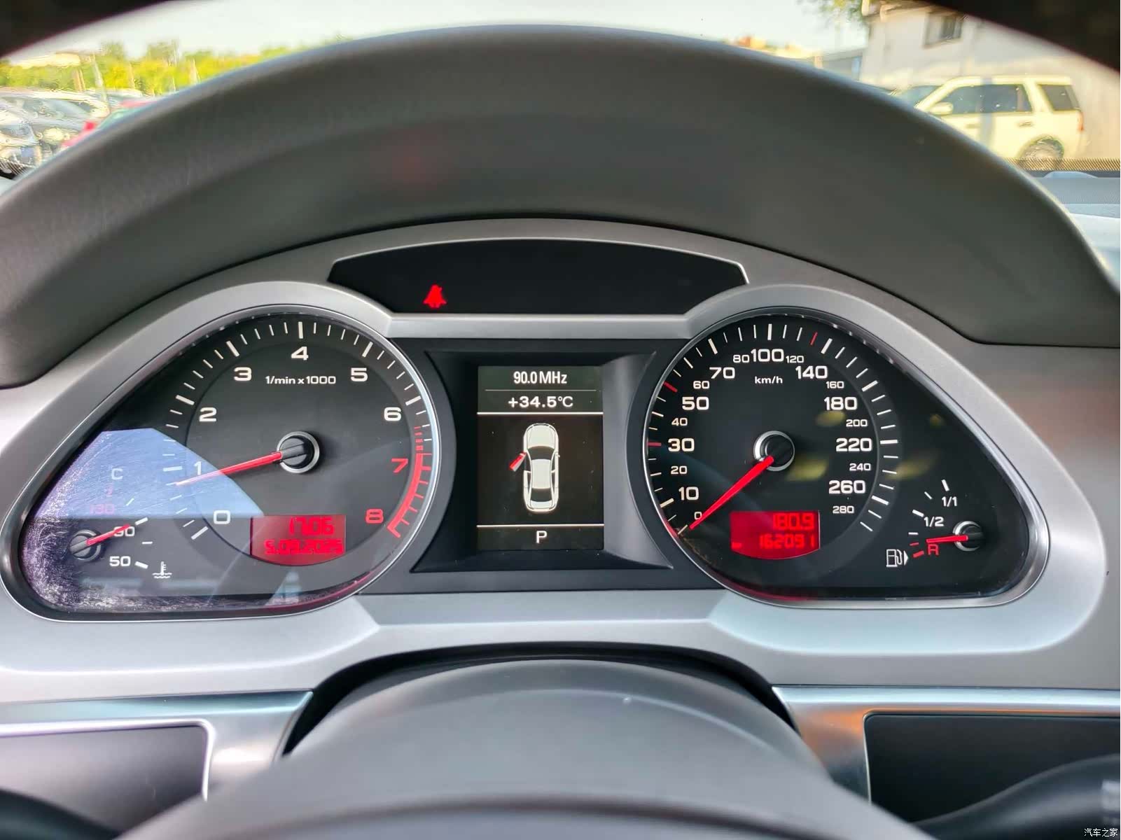 Audi A6L, 2012 6