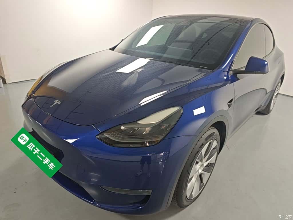 Tesla Model Y, 2021 2
