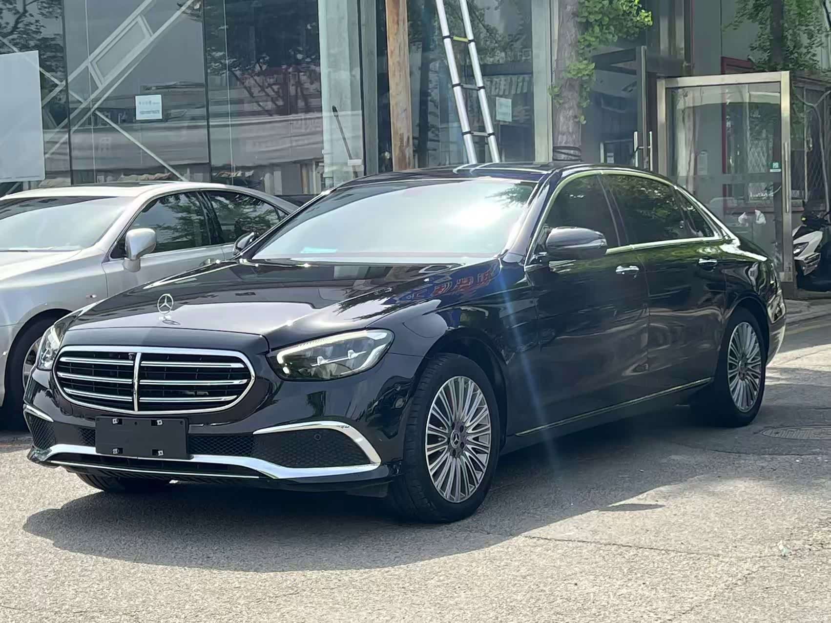 Mercedes-Benz E-Class, 2022 1