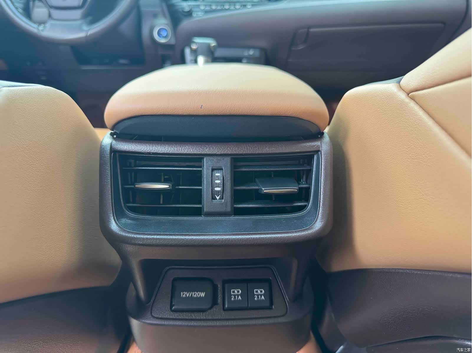 Lexus ES, 2020 8