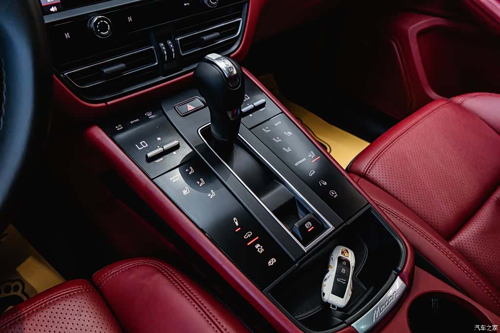Porsche Macan, 2023 17