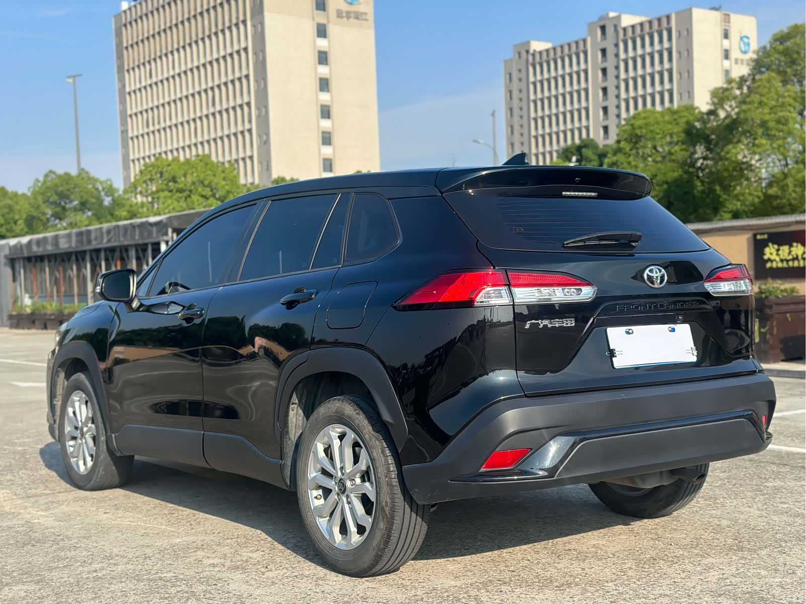 Toyota Frontlander, 2023 4