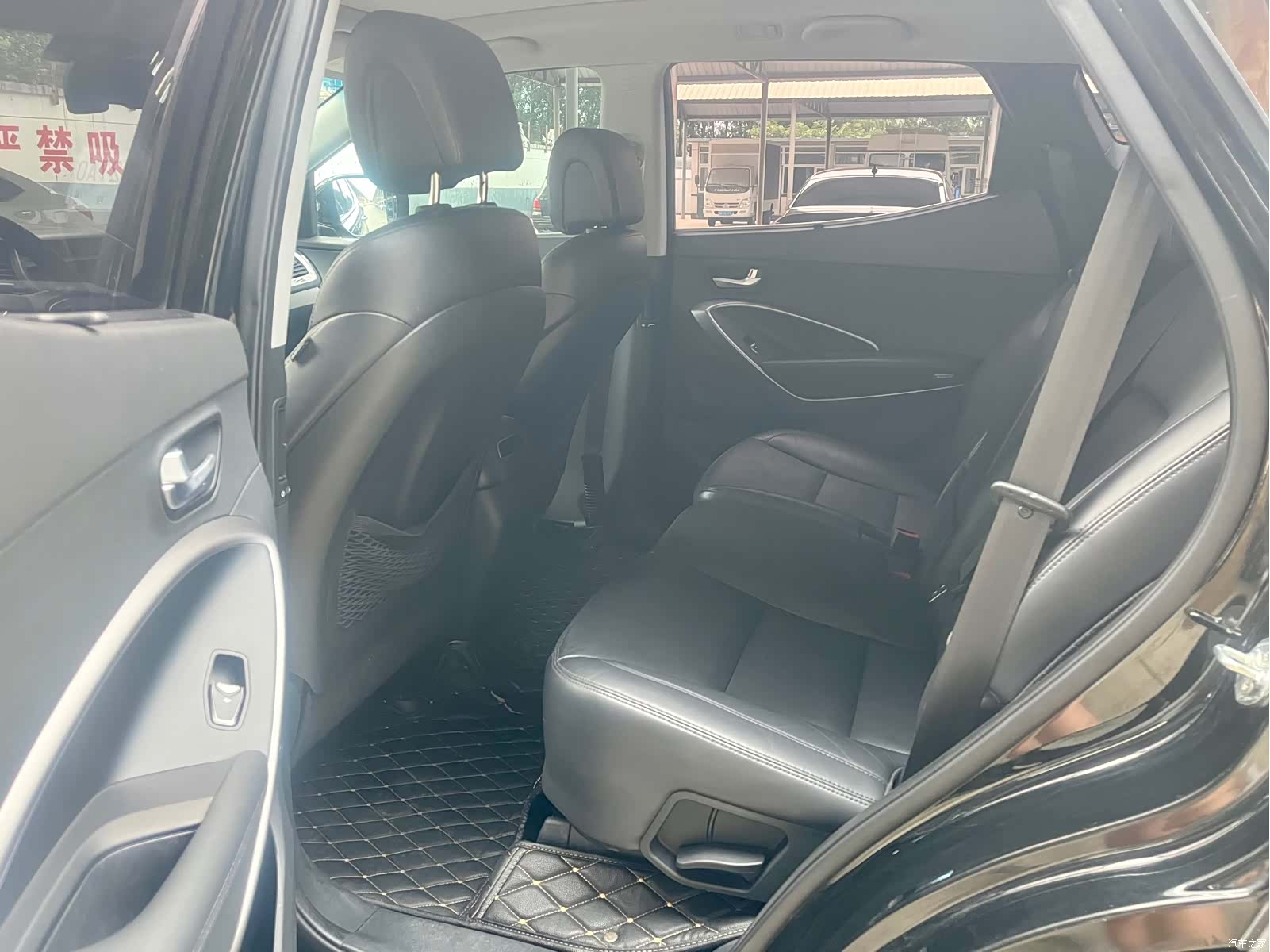 Hyundai Santa Fe, 2016 7
