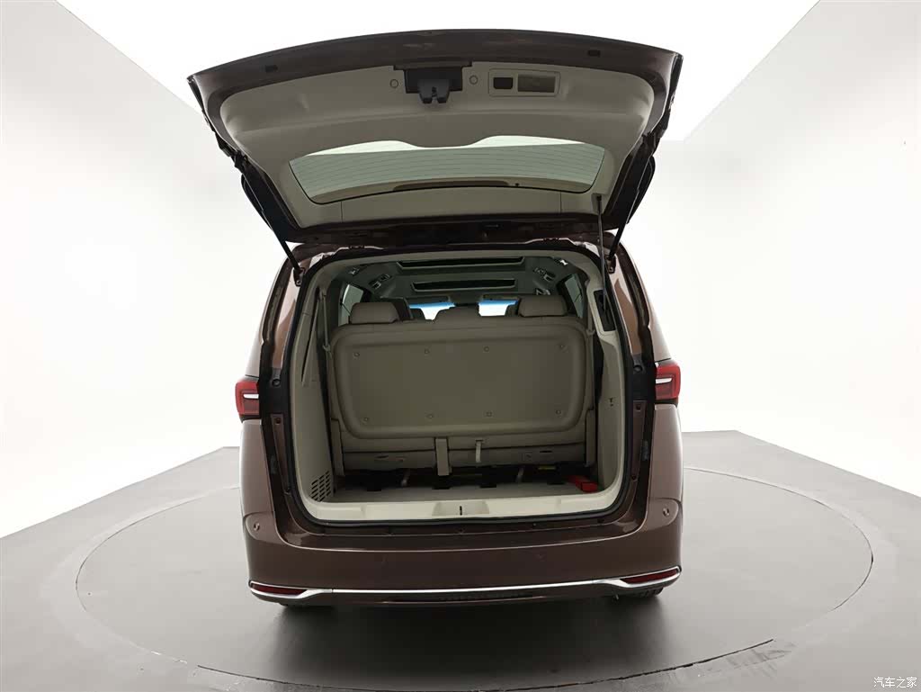 Buick GL8, 2021 8
