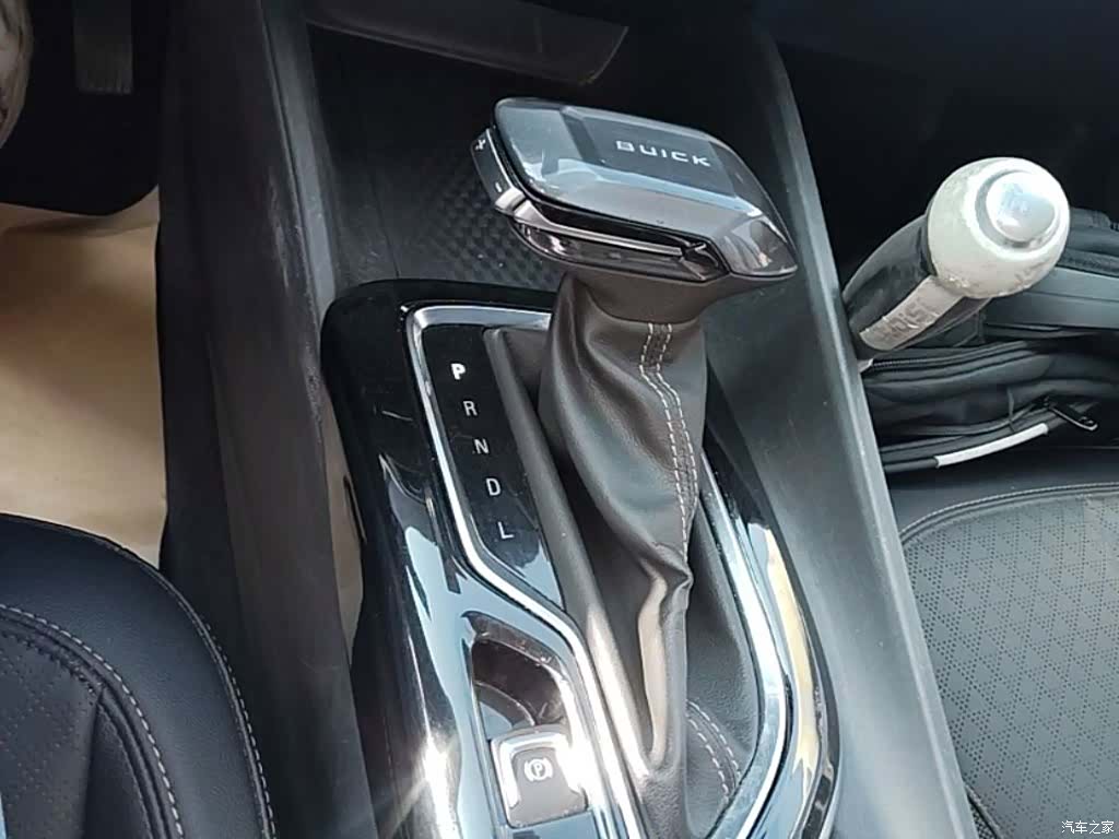 Buick Verano, 2022 14