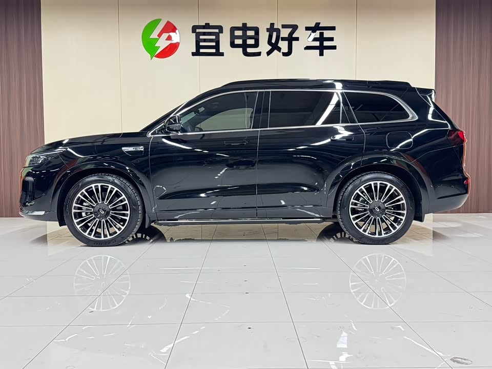 AITO Ask the world M7