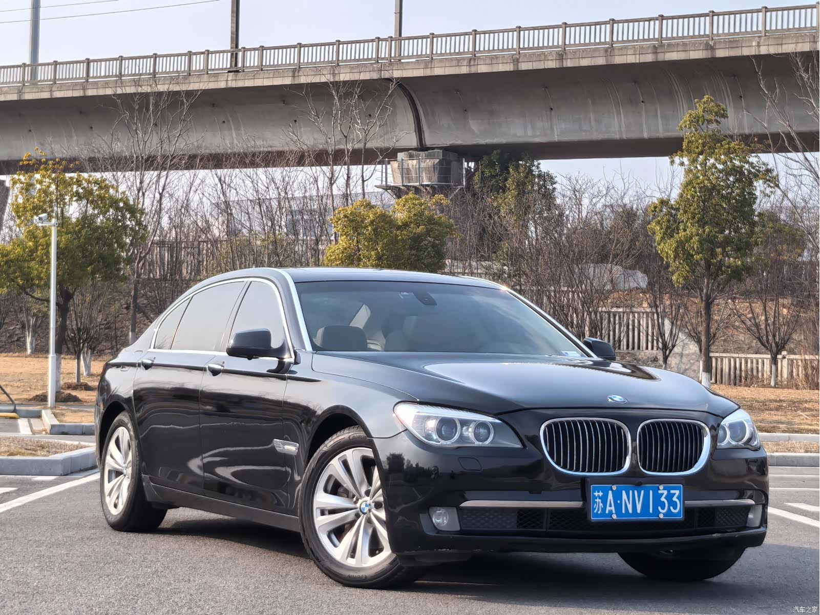 BMW 7 Series, 2009 3