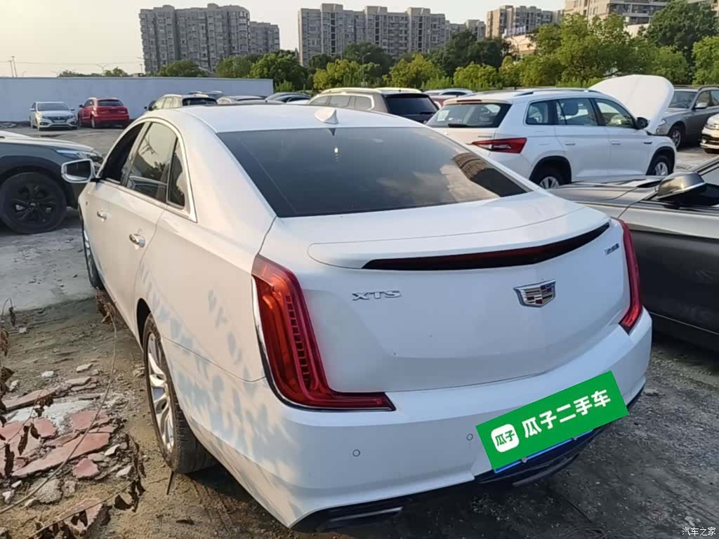 Cadillac XTS, 2018 все фото