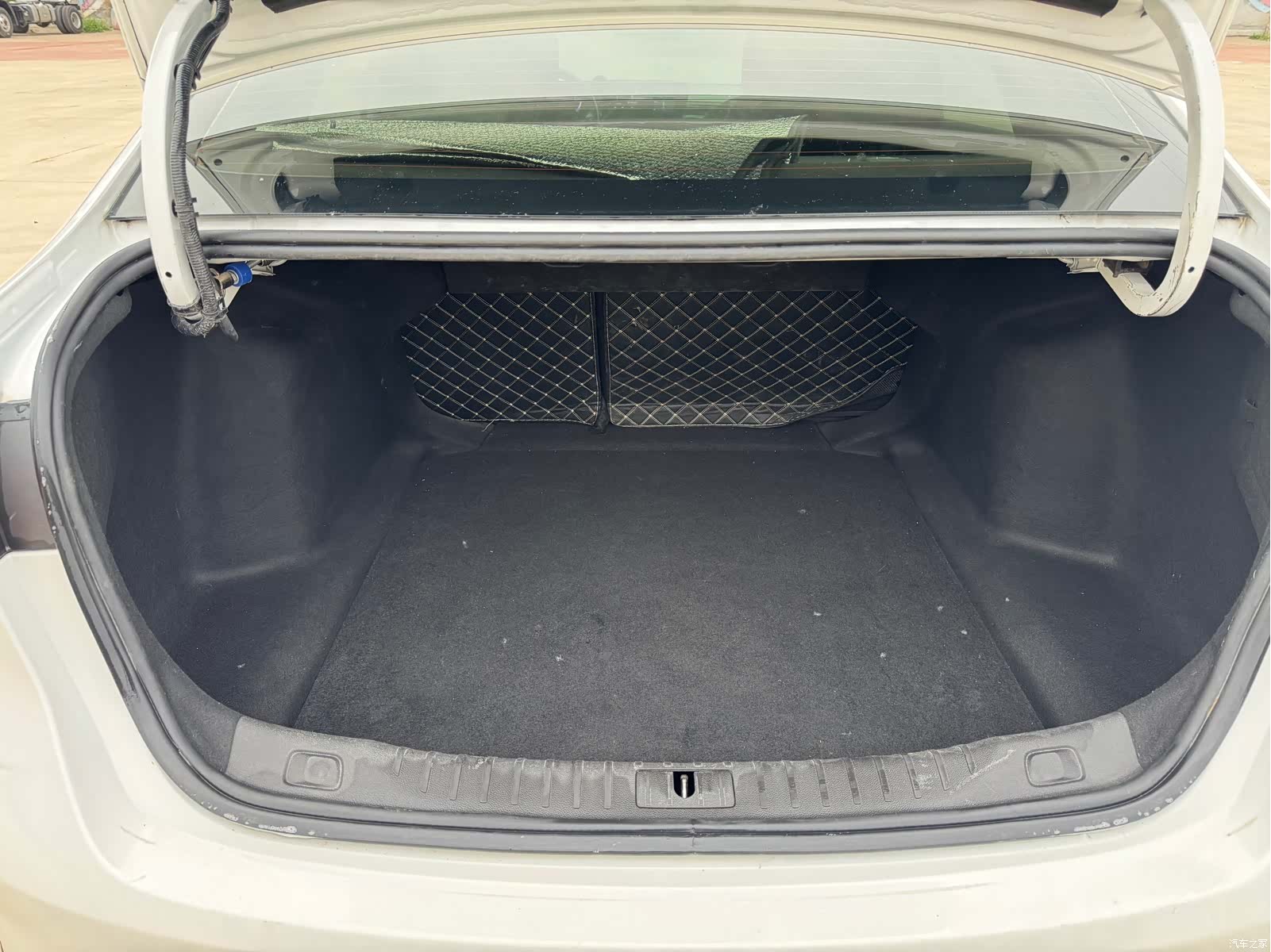 Buick Verano, 2022 11