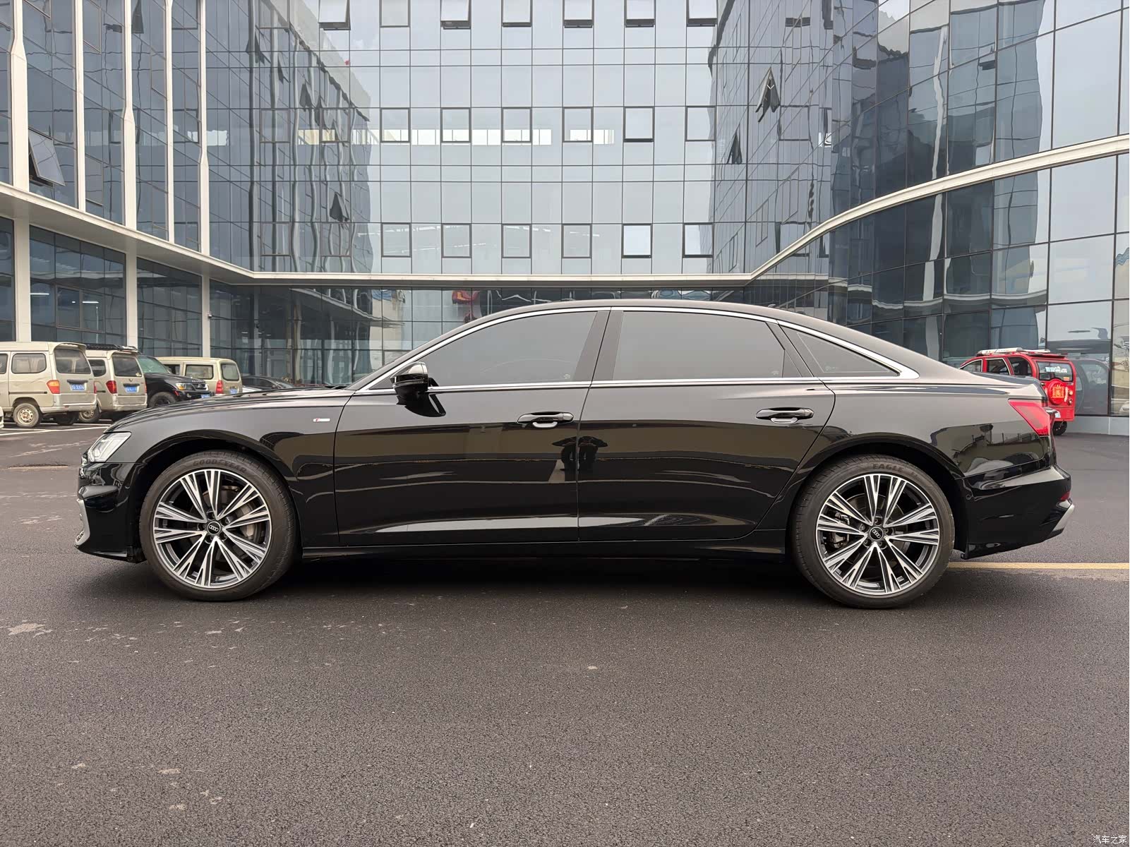 Audi A6L, 2024 3
