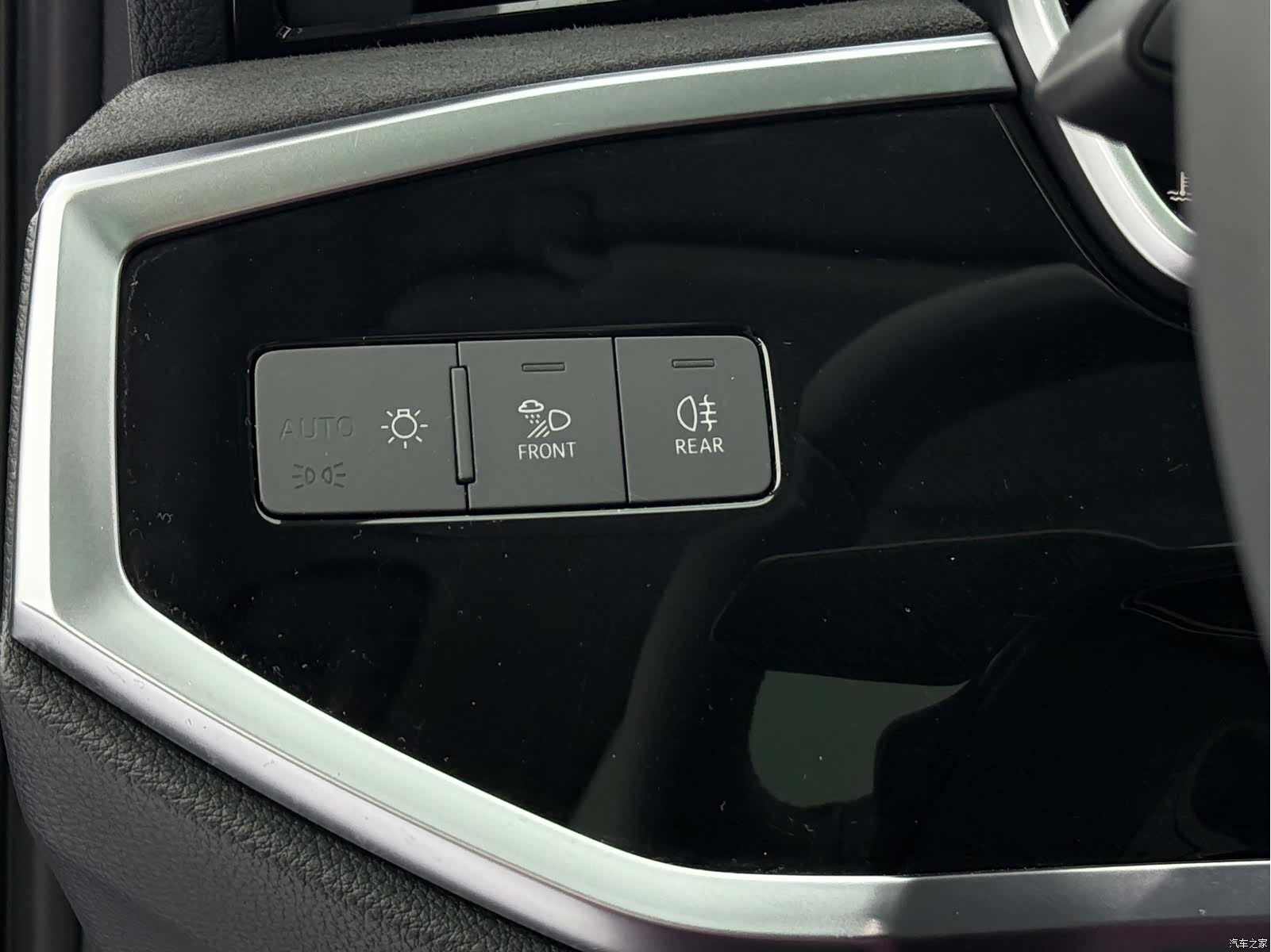 Audi Q3, 2023 19