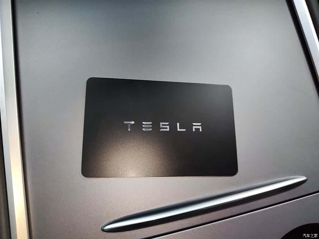 Tesla Model Y, 2022 9