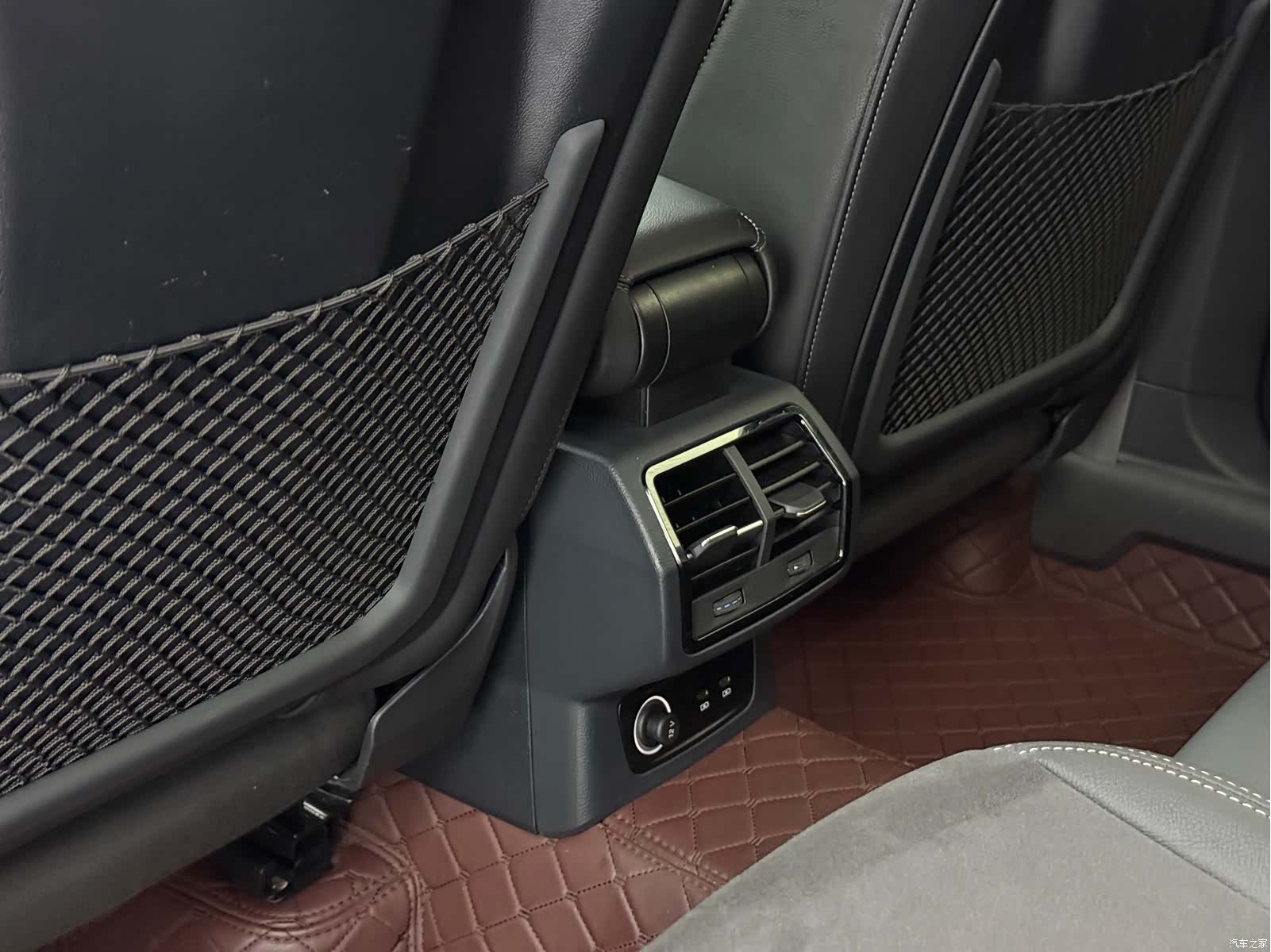 Audi Q3, 2023 15