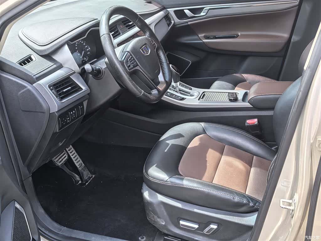 Geely Emgrand, 2018 8
