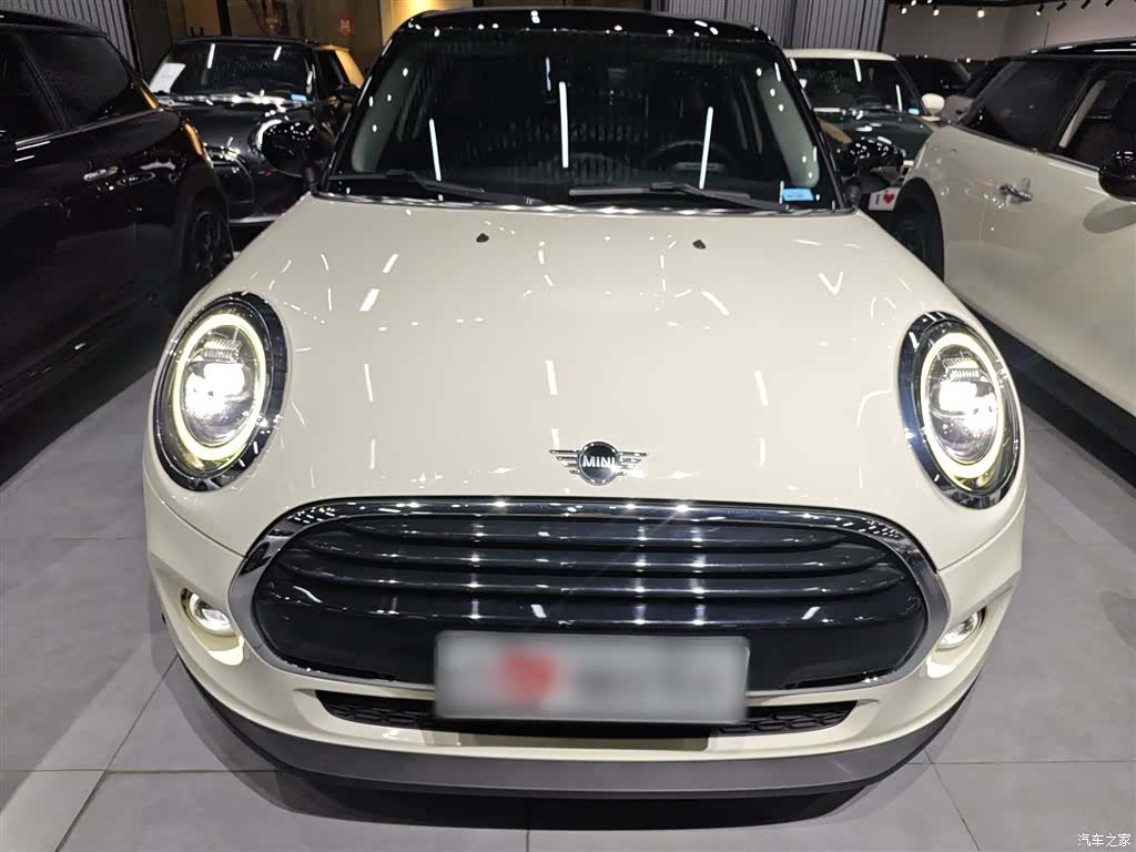 Mini Cooper, 2021 3