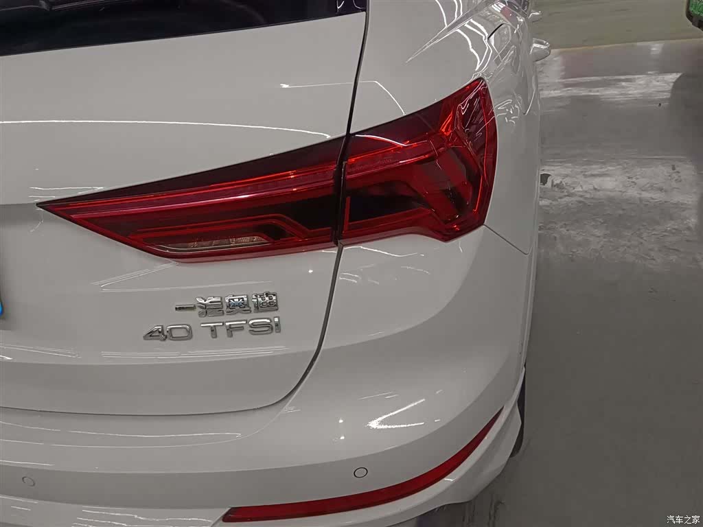 Audi Q3, 2023 8