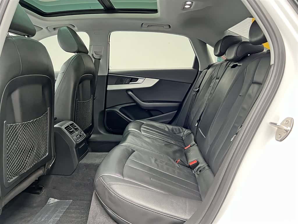Audi A4L, 2018 16