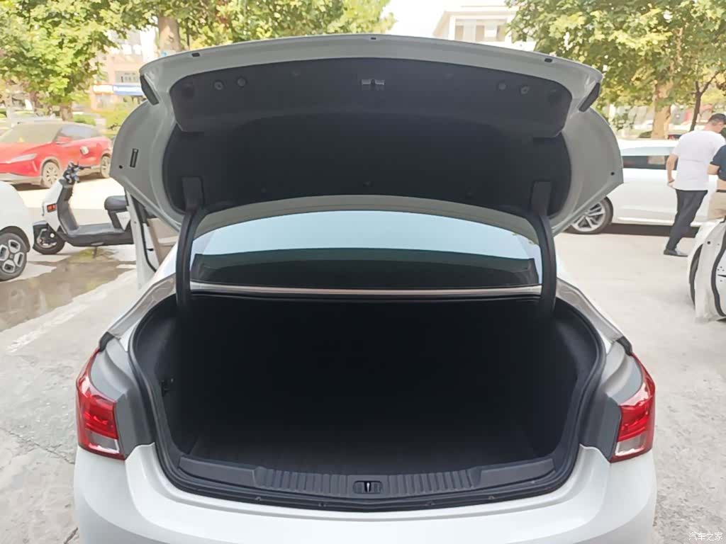 Buick Verano, 2019 19