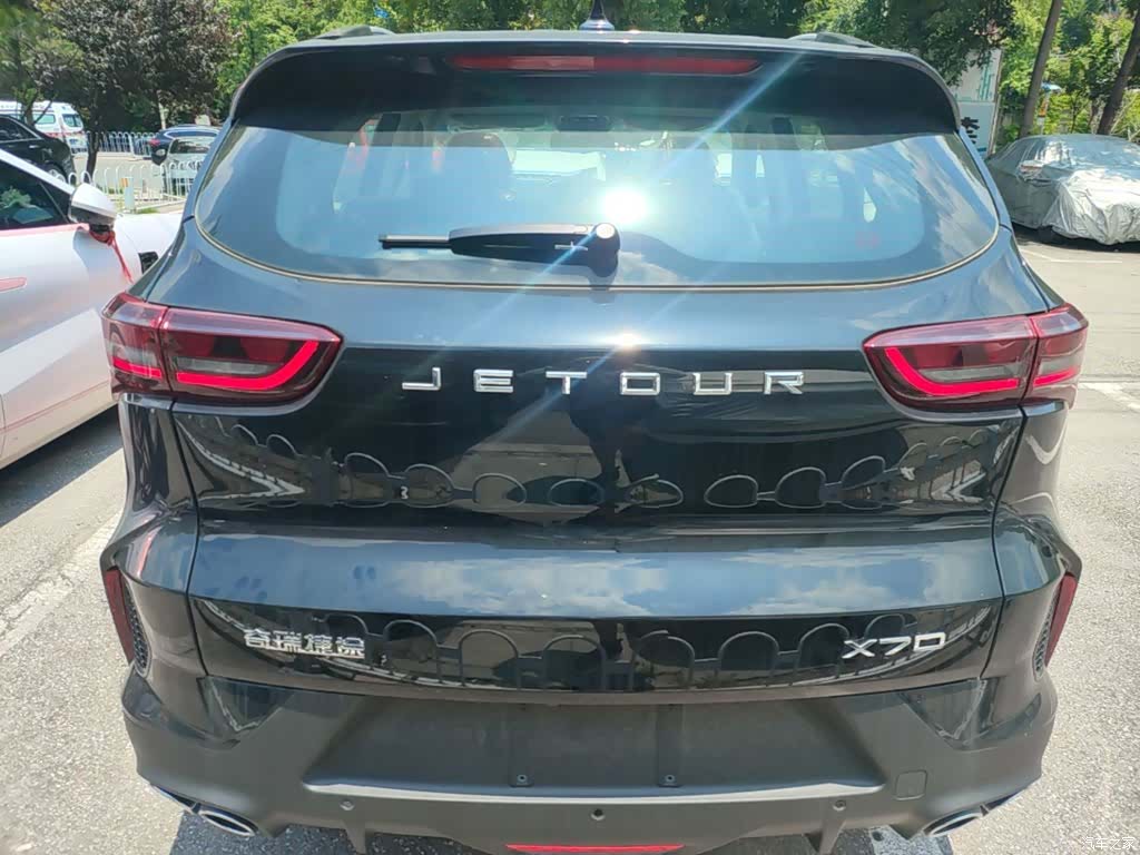 Jetour X70, 2026 4