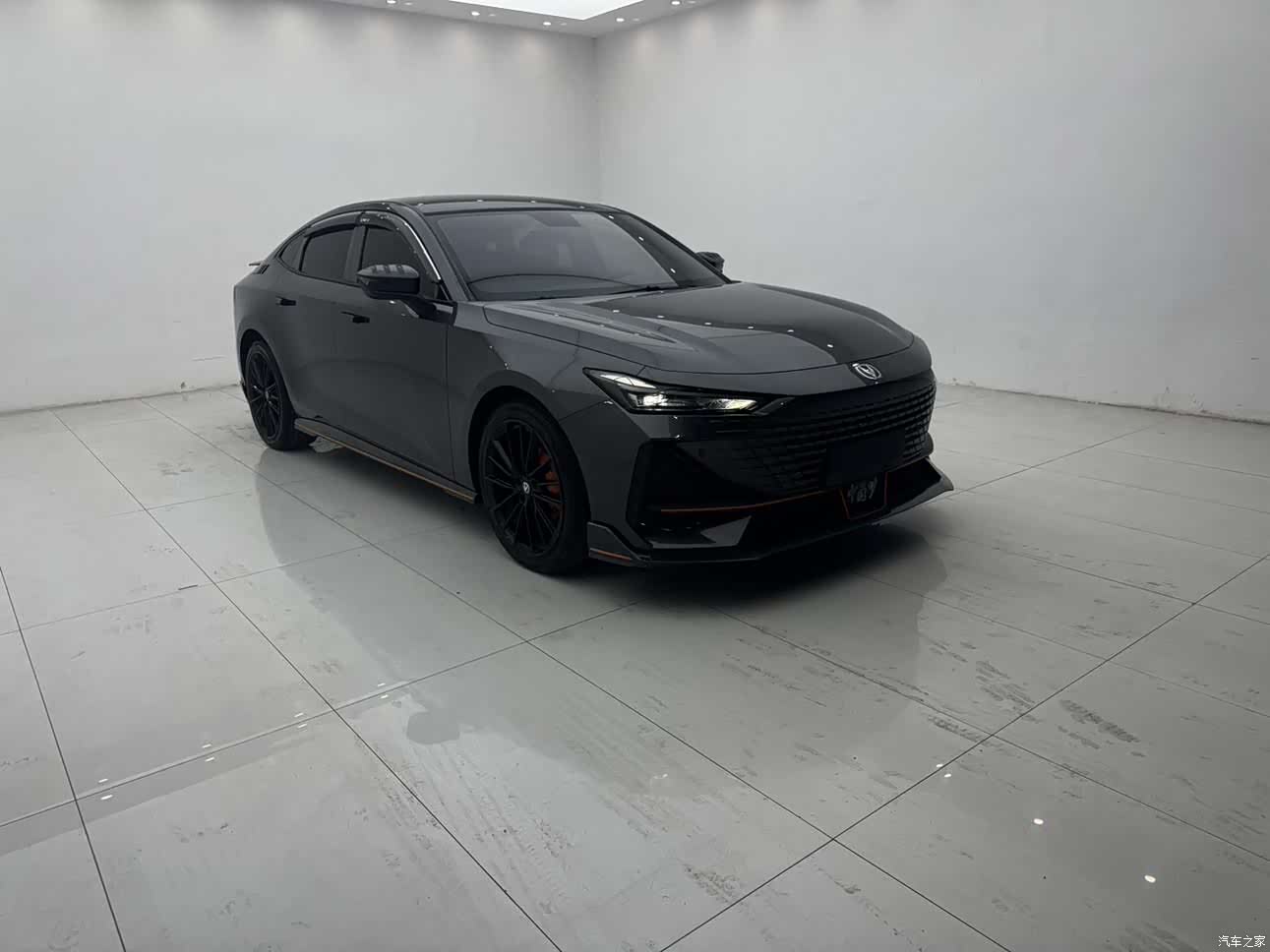 Changan UNI-V, 2022 3