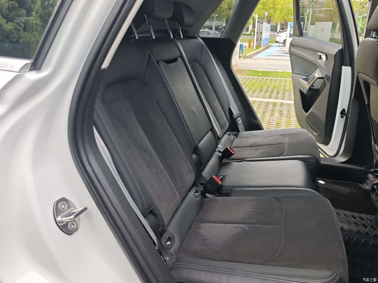 Audi Q3, 2022 12