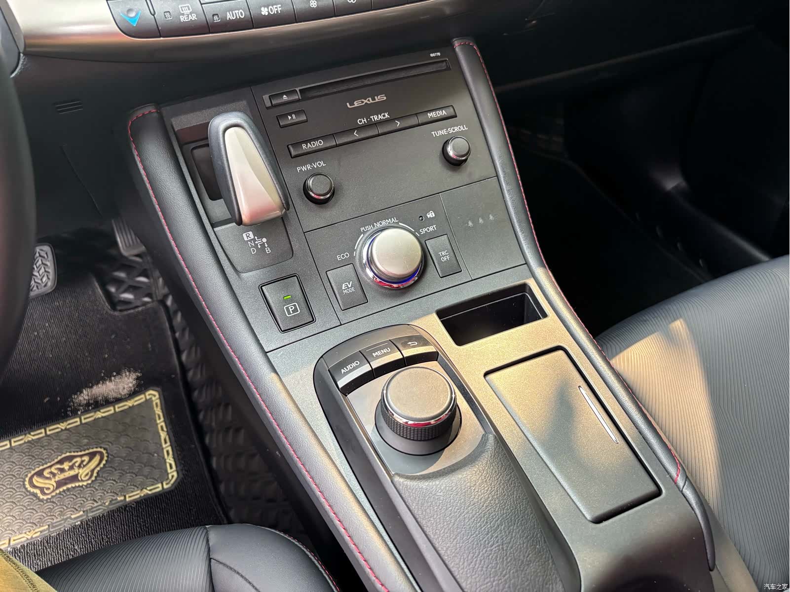 Lexus CT, 2018 17