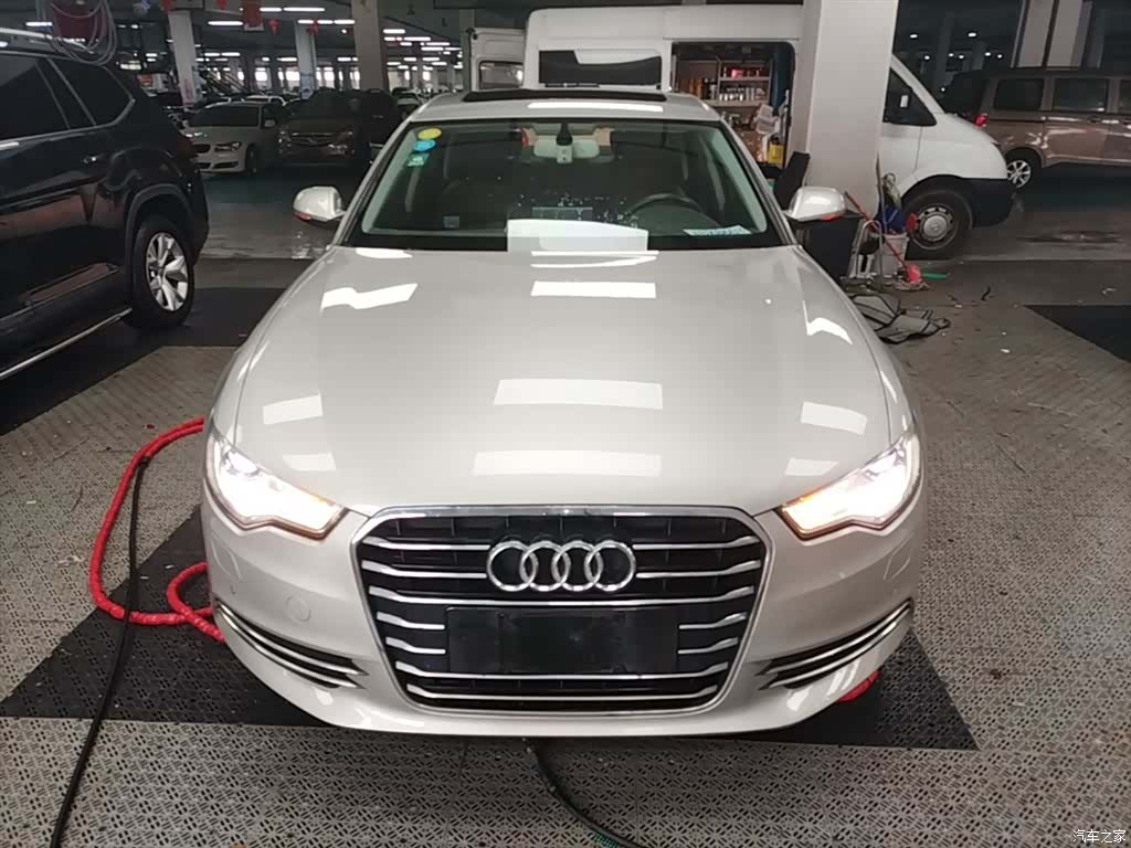Audi A6L, 2015 3