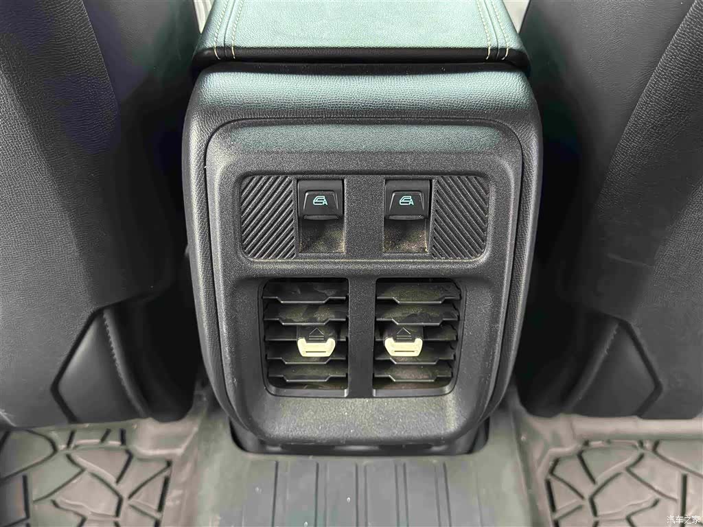 Ford Bronco, 2024 13