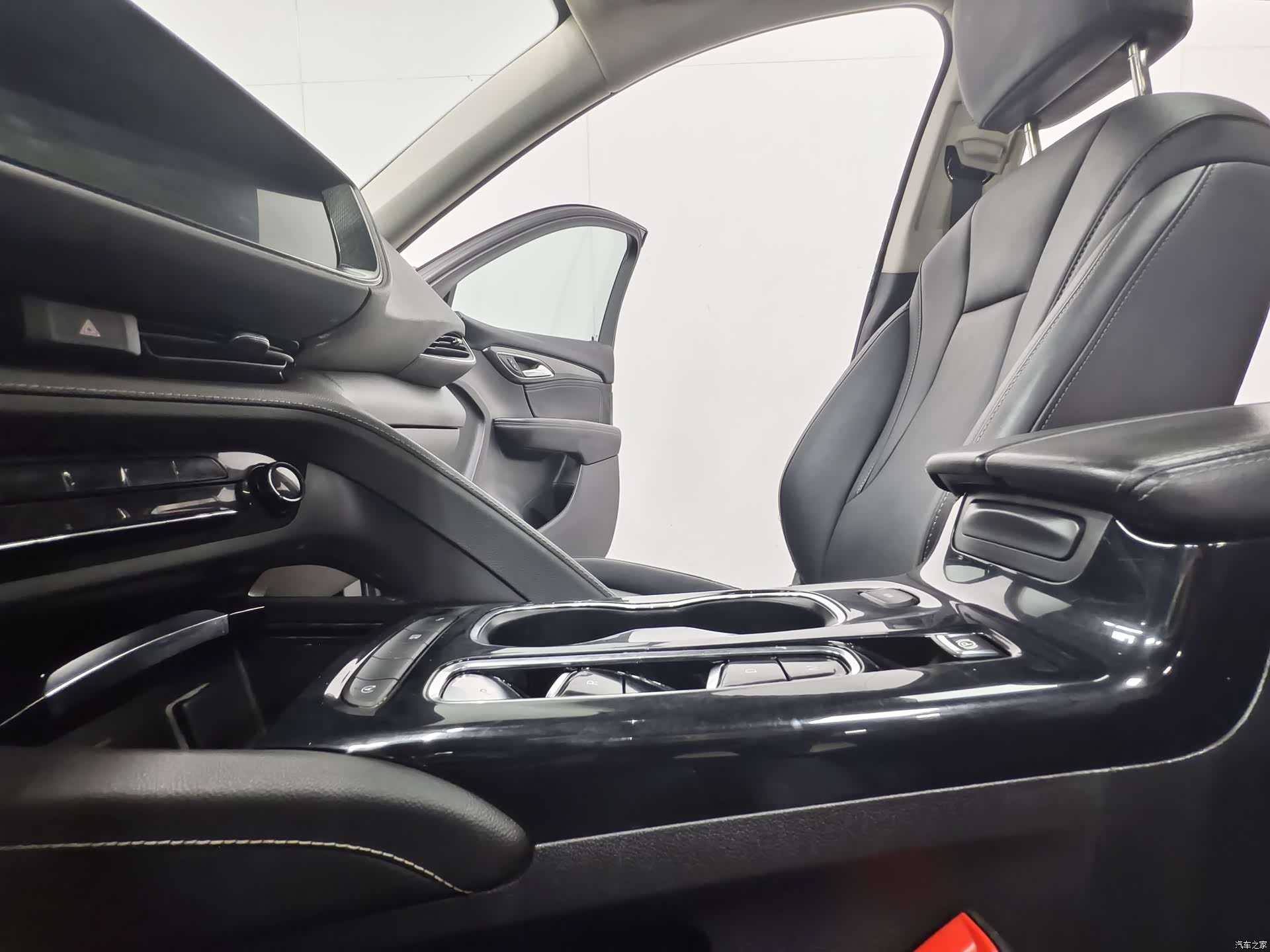 Buick Envision, 2022 12