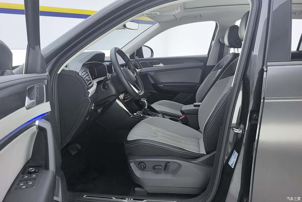 Volkswagen Tayron, 2023 9