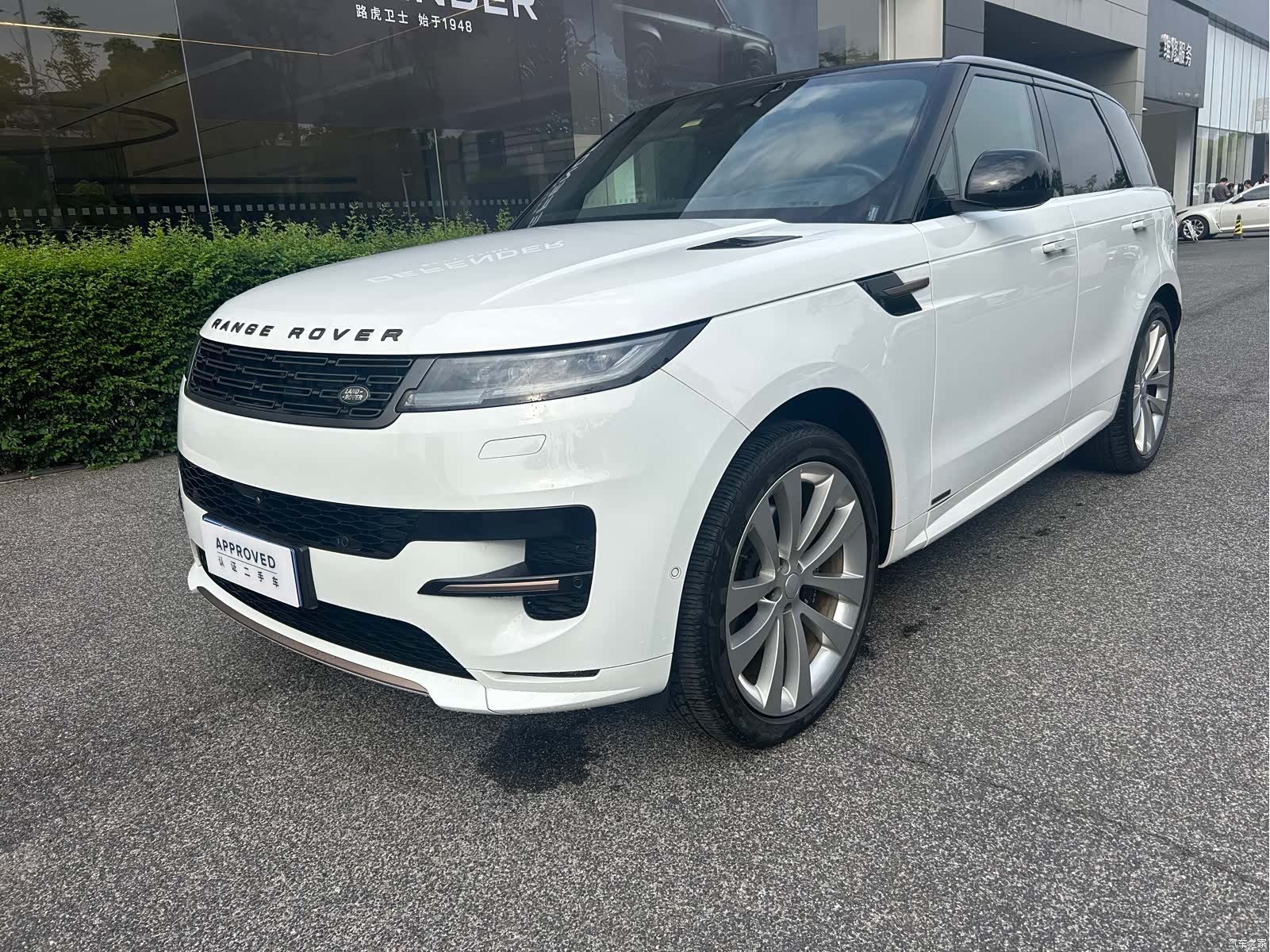 Land Rover Range Rover, 2024 3
