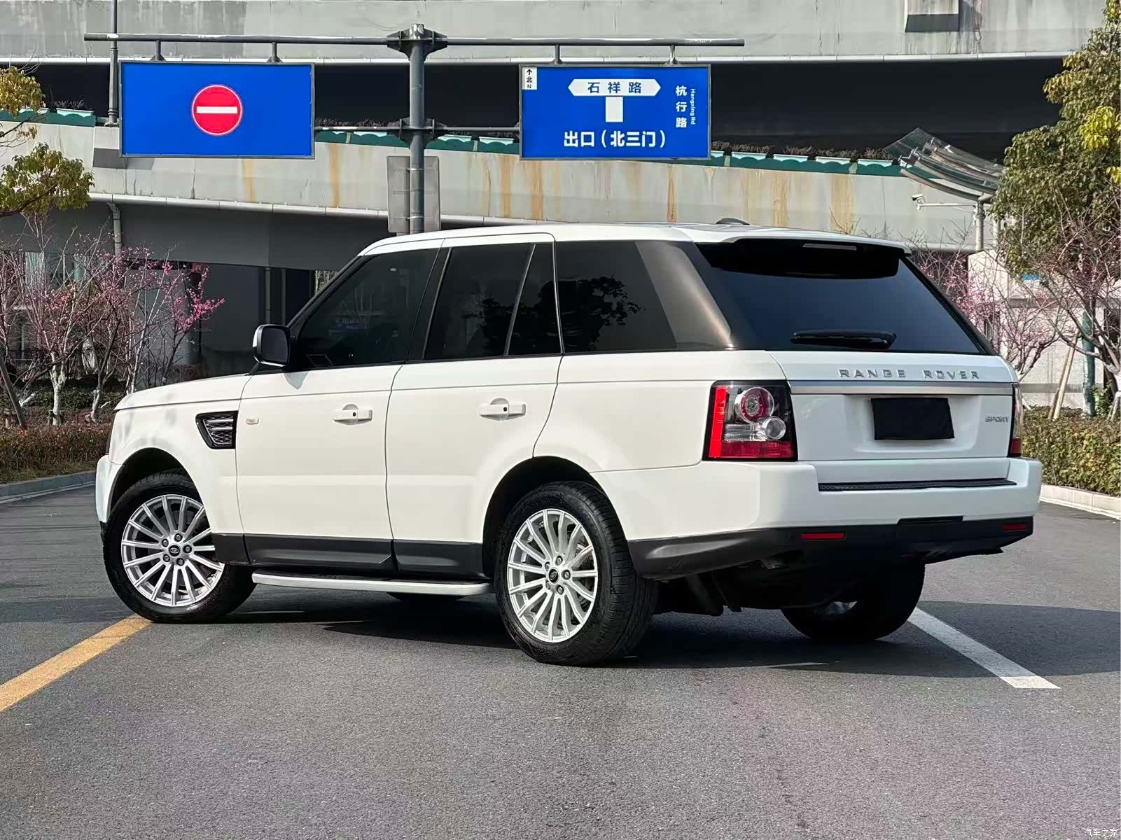 Land Rover Range Rover, 2013 9