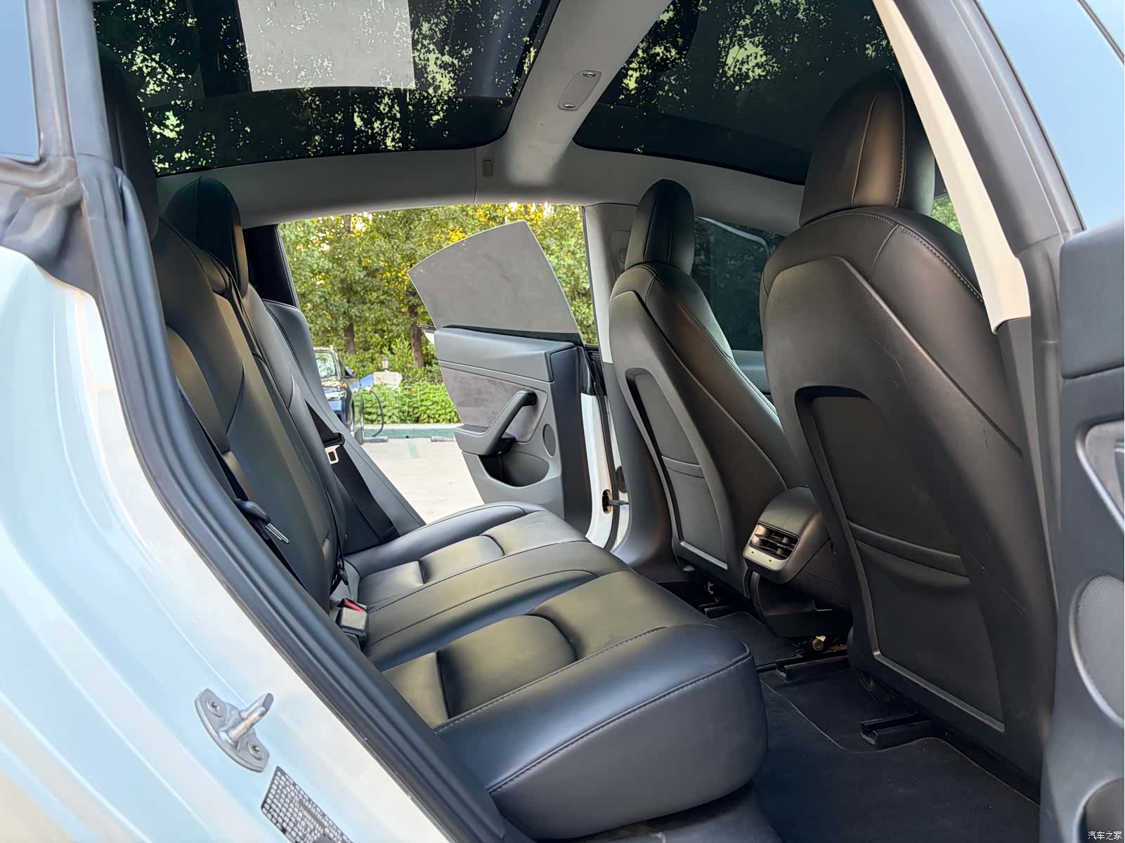 Tesla Model 3, 2021 16