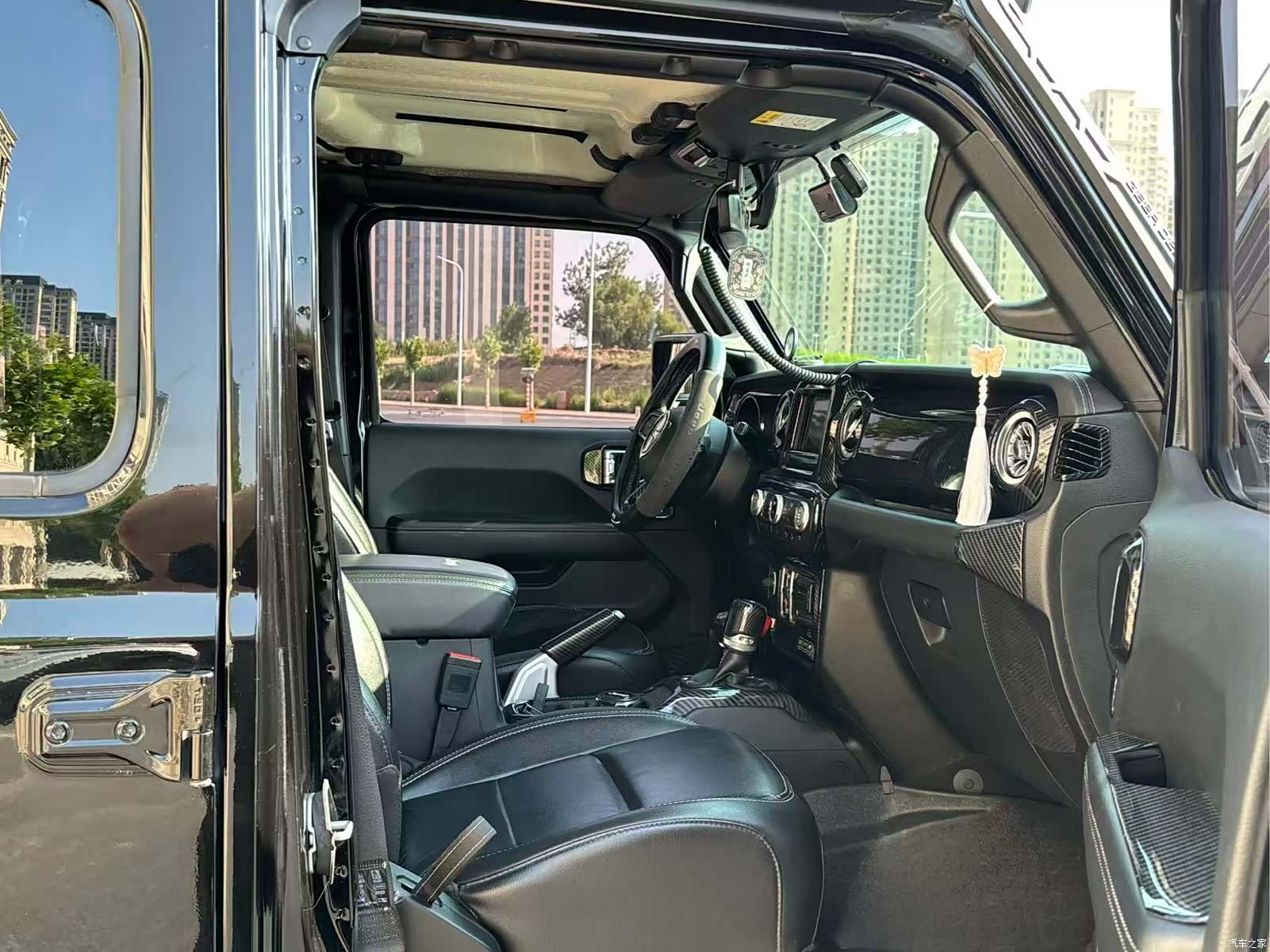 Jeep Wrangler, 2020 13
