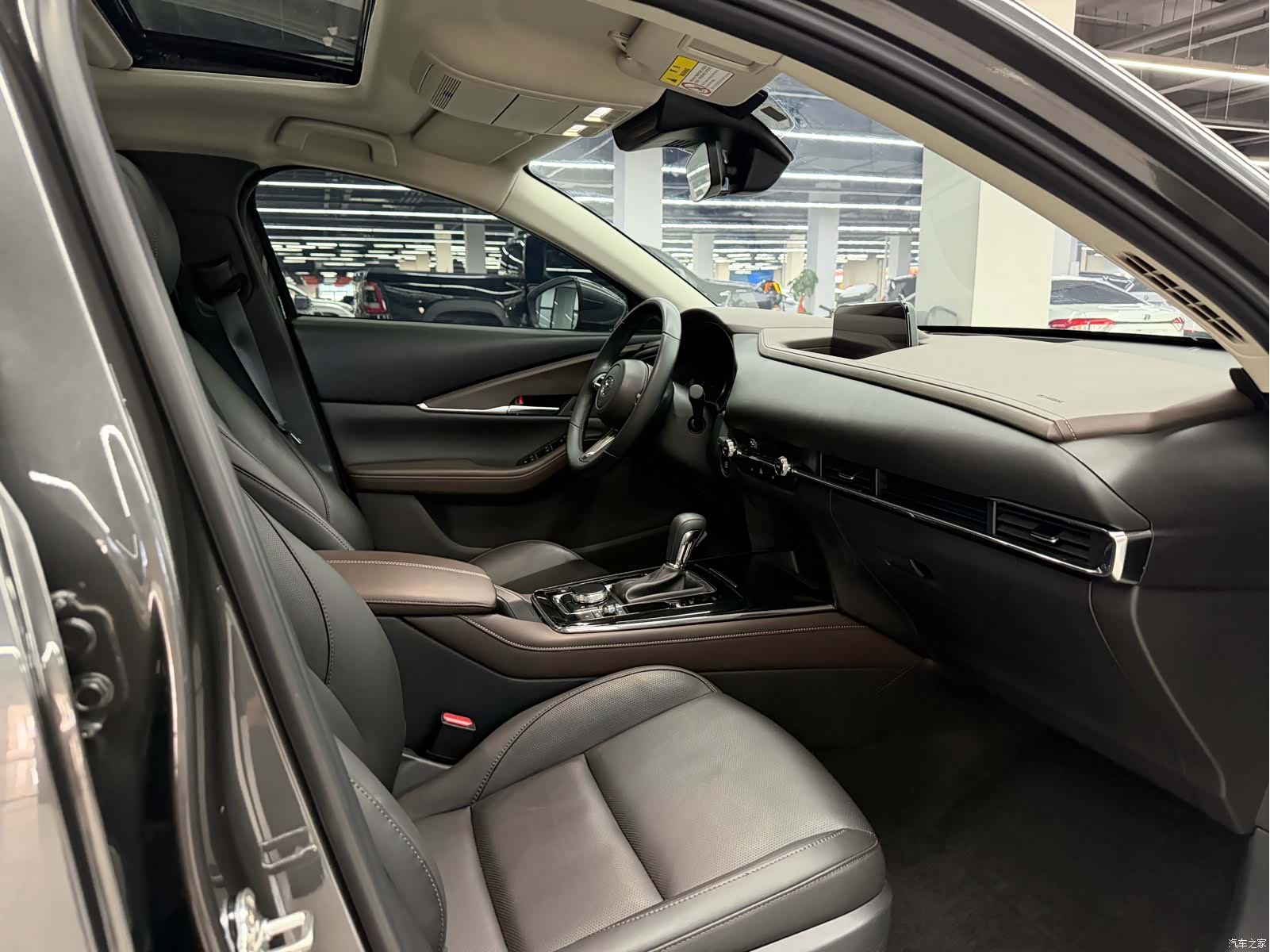Mazda CX-30, 2022 8