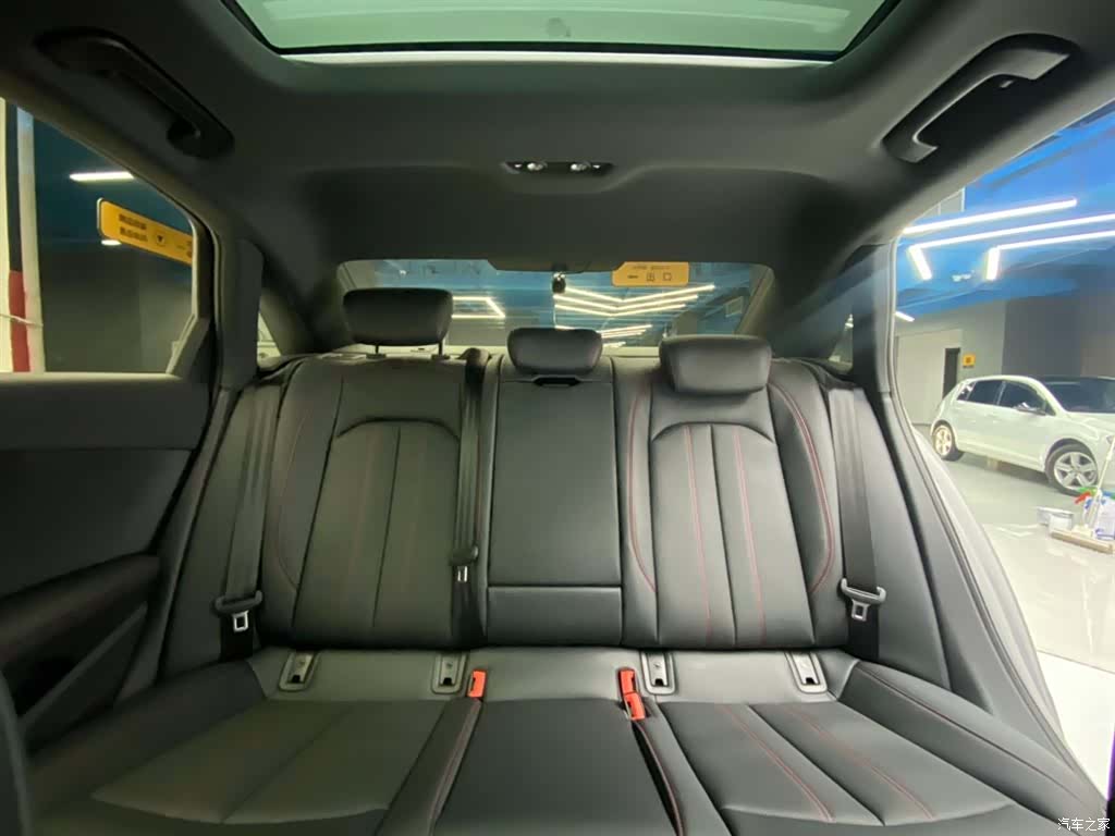 Audi A4L, 2026 22