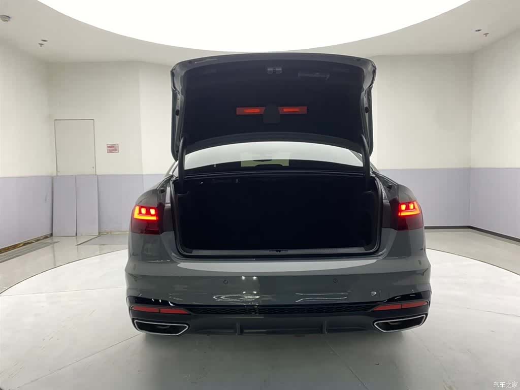 Audi A4L, 2026 28