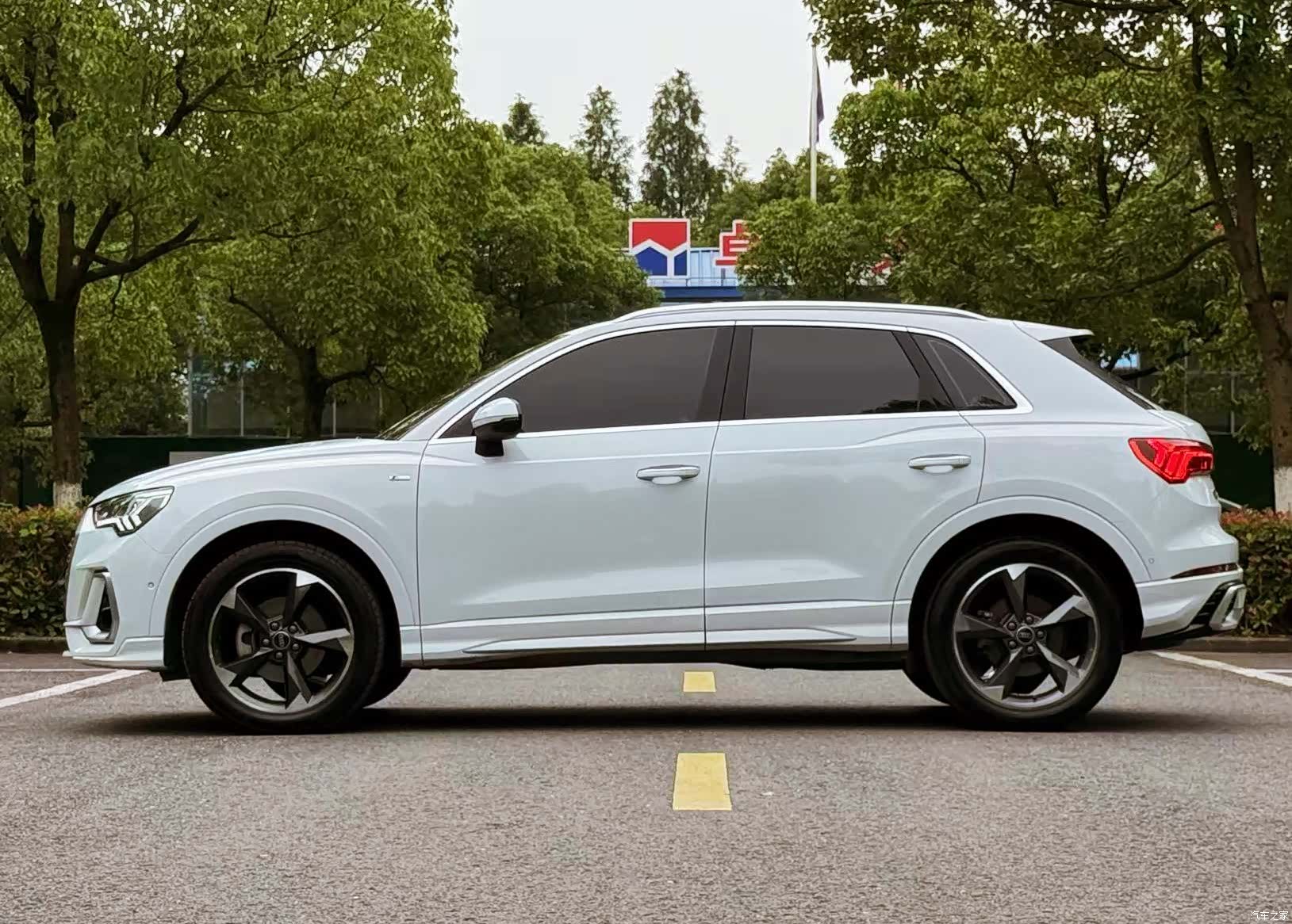 Audi Q3, 2024 8