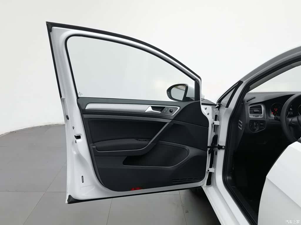 Volkswagen Golf, 2016 8