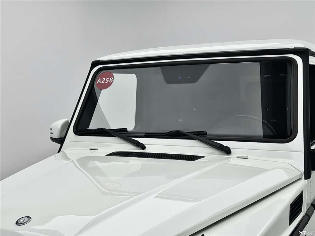Mercedes-Benz G-Class, 2012 7