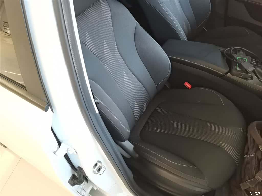 Roewe i5, 2023 25