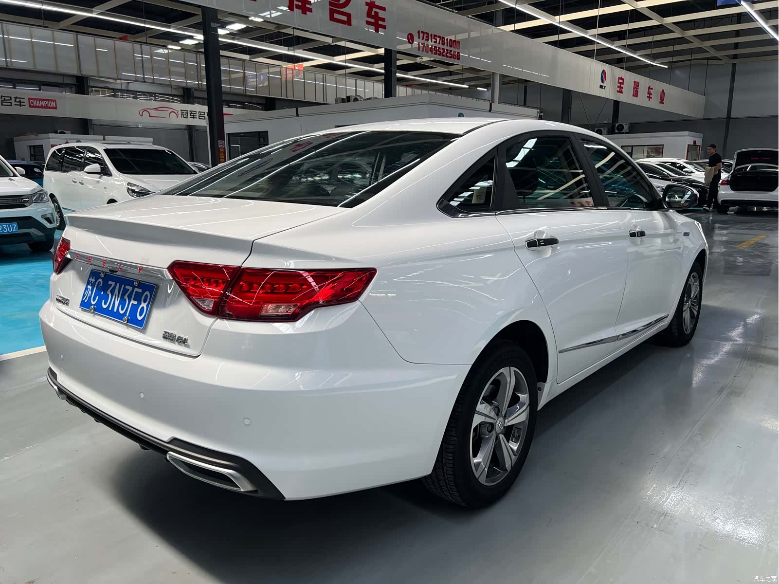 Geely Emgrand, 2019 4